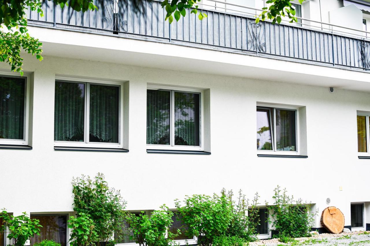 Gartenhotel Garni Pension B&B Ίνσμπρουκ Εξωτερικό φωτογραφία