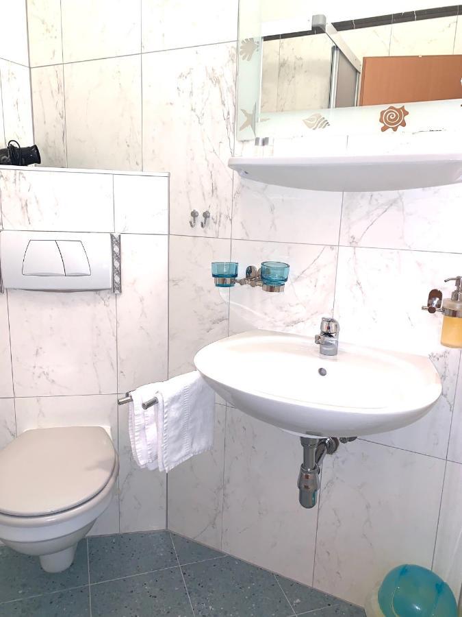 Gartenhotel Garni Pension B&B Ίνσμπρουκ Εξωτερικό φωτογραφία
